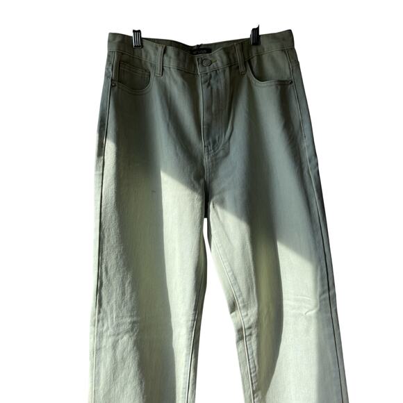 PrettyLittleThing Women's Light Blue Vintage Wash Split Hem Size: 6 Jeans (NWT) - Picture 1 of 7